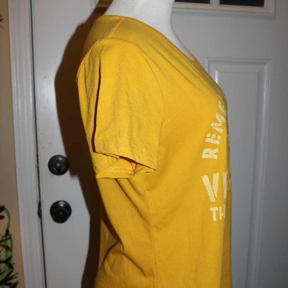 Sonoma Community vets shirt nwt medium - Picture 4 of 6